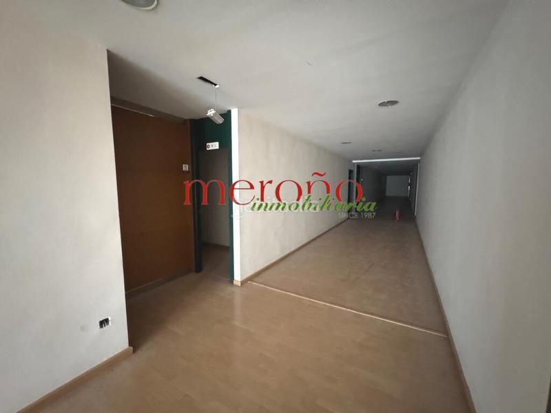 Foto d312b145-e6bf-47b3-9daf-6b8f9d4c7a60. Rent office space in Ciutat Esportiva Elche / Elx