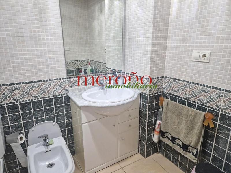 Foto fc4dfeca-4df8-4aa3-9f99-d3ccaa6c4731. Dúplex duplex venta en excelente ubicacion zona santiago bernabeu en Santa Pola