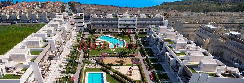 Foto d5e1083b-3b7d-4e66-af1f-e4c45a65889c. Erdgeschoss mit parking pool in Monte y Mar Santa Pola