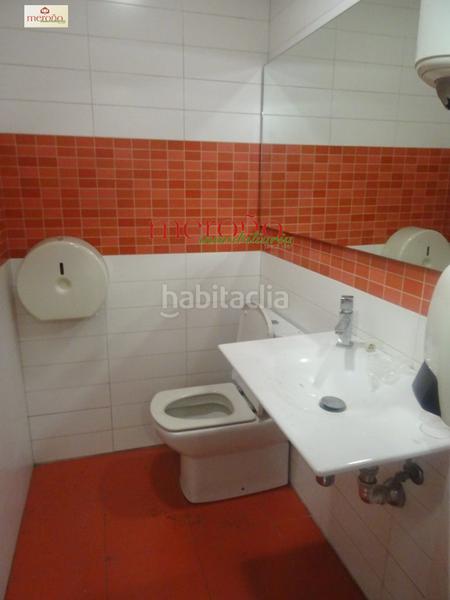 Foto 09c93d81-624a-4125-a371-c9c7fa17c3f6. Local comercial local plaza barcelona en Carrús Este Elche / Elx