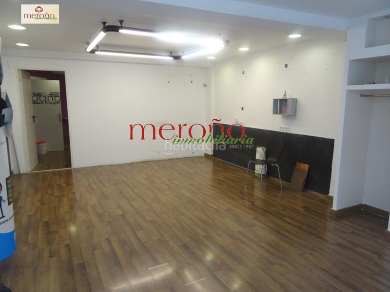 Foto 88c7c031-61a8-46a5-8f31-9408a8588be0. Local comercial local plaza barcelona en Carrús Este Elche / Elx