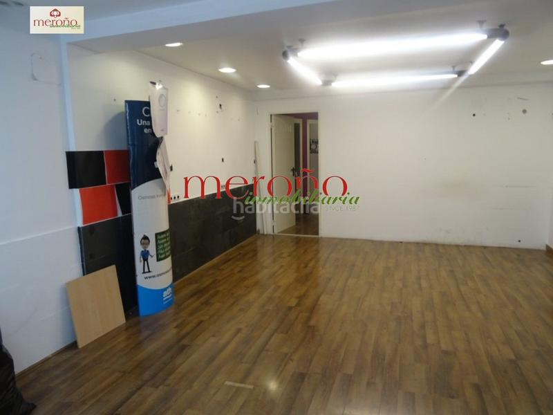 Foto f0ac6020-873d-4685-8129-620bdc9404f8. Local comercial local plaza barcelona en Carrús Este Elche / Elx