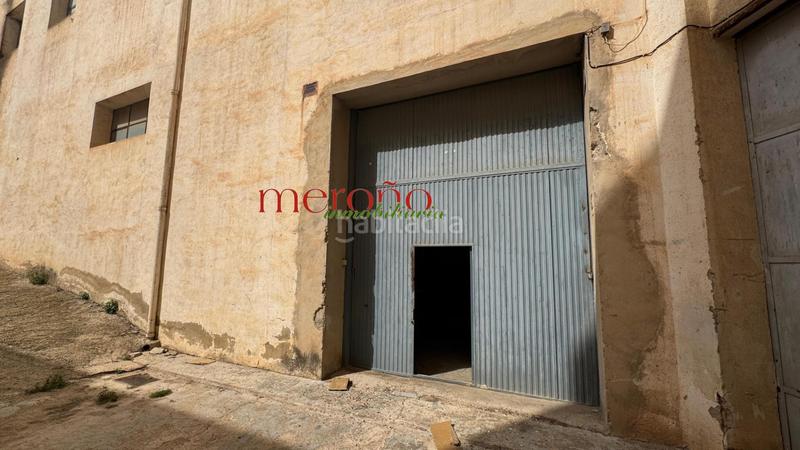 Foto 5d82f885-b8c6-4e44-bc04-c32af5bc1ec4. Miete fabrikhalle in Crevillente