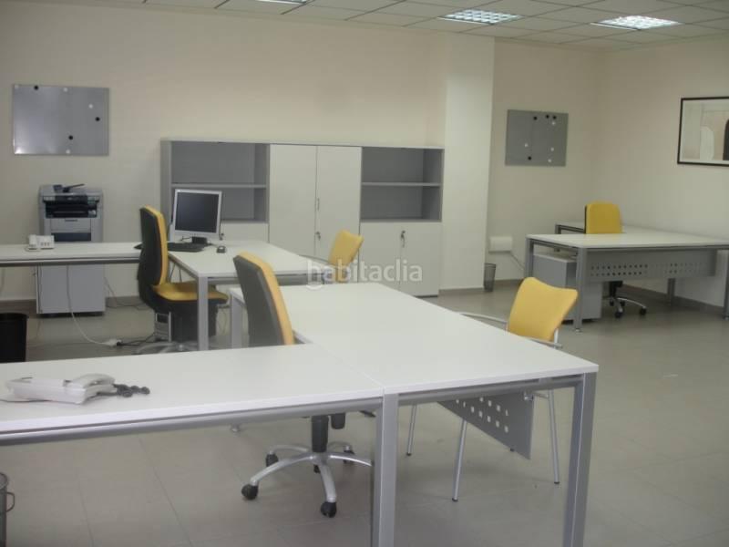 Foto 7128a93a-4f05-4b6d-aea2-30837c14a7df. Rent office space with parking in Torrellano Elche / Elx
