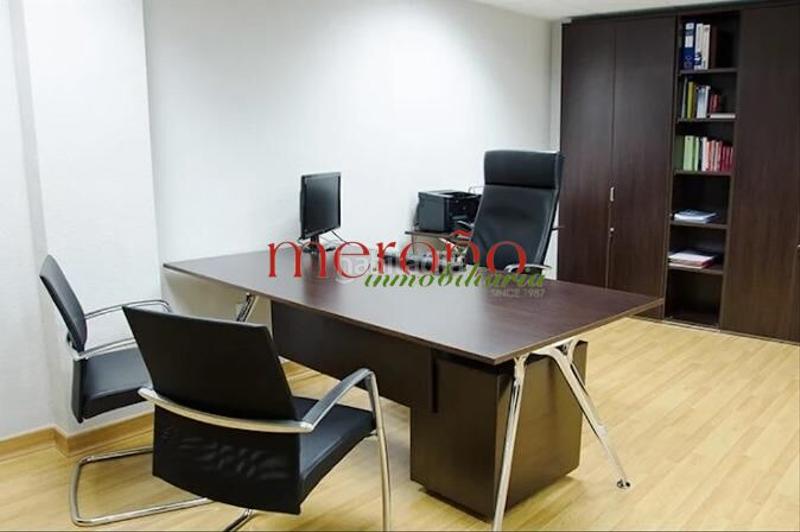 Foto 6f10a476-851a-44cf-83b3-3b4c6472ac22. Transfer office space in Centro Elche / Elx