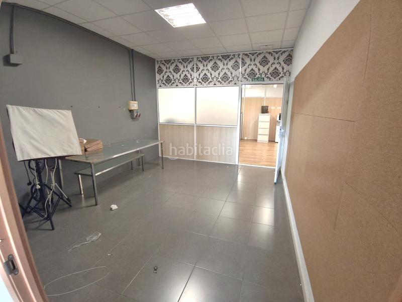 Foto b9a98bd2-a6cf-4daa-be69-840f0b8742de. Alquiler nave industrial  en polígono Torrellano, parque empresarial elche en Elche / Elx