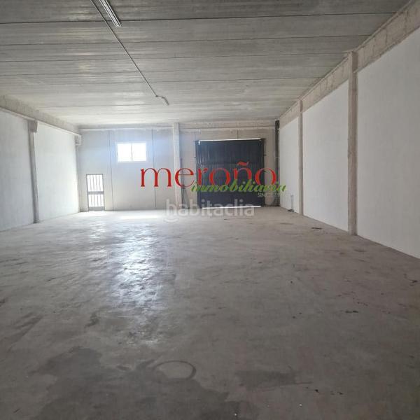 Foto 5084ef1a-4254-4ab5-a0c4-3789a30531e9. Location bâtiment à usage industriel dans La Algoda - Matola - Llano de San José Elche / Elx