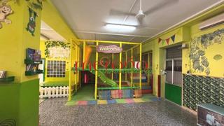 Lloguer Local Comercial a Sector V. Local sector v