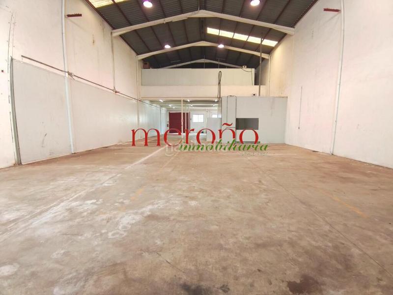 Foto 1d305f8f-e127-4c58-ae4a-2431b36d8a08. Alquiler nave industrial nave poligono torrellano en Elche / Elx