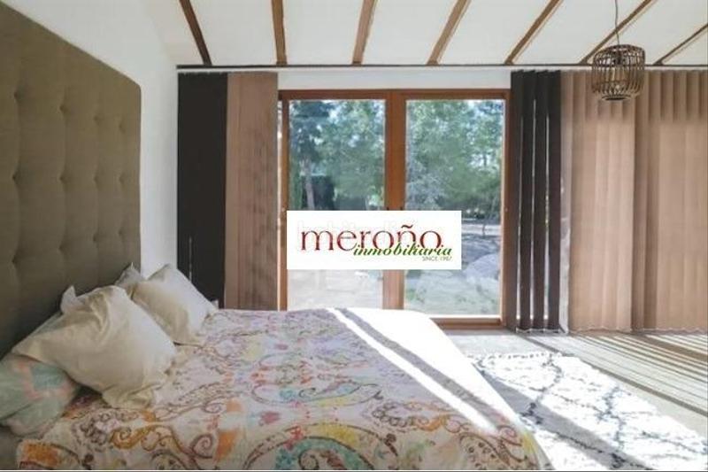 Foto 60938f18-2ce2-46ed-8fb5-5949d18d5f45. Location chalet avec piscine dans La Portalada Elche / Elx