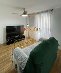 Pis a Plaza Crevillente - Antiguos Juzgados - El Asilo. Entresuelo zona asilo