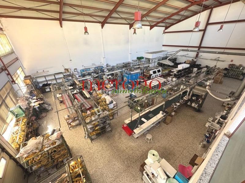 Foto 7c20794a-4779-4986-8ecf-887ce6eae389. Alquiler nave industrial nave poligono torrellano en Elche / Elx