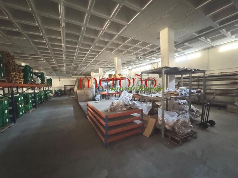 Foto 17b807b8-c62c-4838-8d69-8395b2b397b7. Alquiler nave industrial semisotano poligono torrellano en Elche / Elx