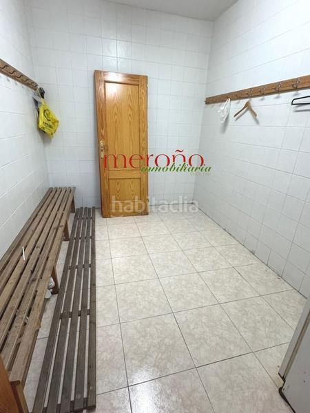 Foto 996013a3-11e4-4f20-b6da-47b9679ad24b. Alquiler nave industrial semisotano poligono torrellano en Elche / Elx