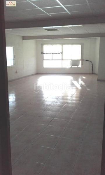 Foto 8f61c8fc-e90f-45c4-b741-0f3c98335f73. Lloguer nau industrial a Centro Elche / Elx