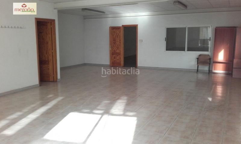 Foto 99bc66d5-08ad-4ebd-bc74-e8da2c787421. Lloguer nau industrial a Centro Elche / Elx