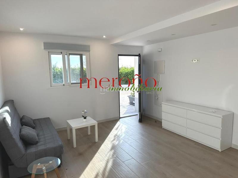 Foto f12beb99-9194-4632-9b12-e228871b8b26. Affitto chalet in El Palmeral - San Antón Elche / Elx