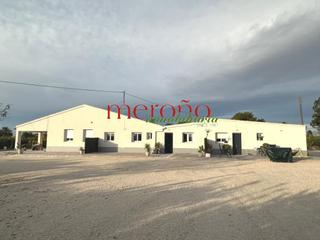 Miete Chalet in El Palmeral - San Antón. Casa ctra santa pola