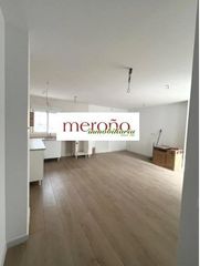 Planta baixa a Camí dels Magros - Casablanca. Bajo venta plaza barcelona