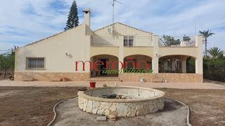 Rent Chalet  Partida algoros 1244. Chalet algoros