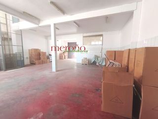 Rent Industrial building in San Crispín. Nave poligono carrus