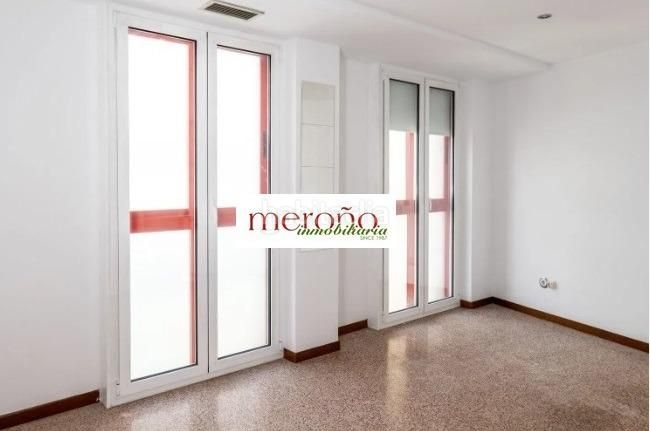 Foto e561f8ea-7942-4245-be3d-0016b73d8e9c. Pis a Centro Elche / Elx