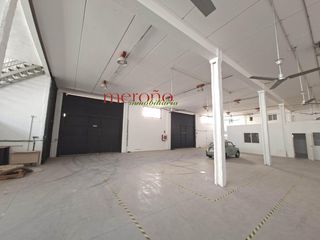 Fabrikhalle in Jubalcoi