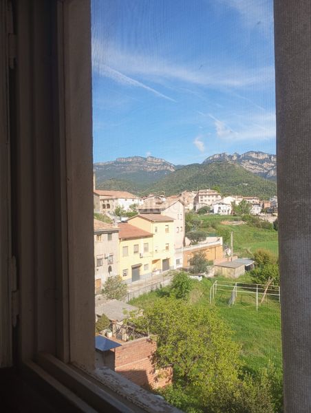 Foto 30c5d74f-57e7-4c62-bc15-7792208087e4. Pis amb calefacció a Avià