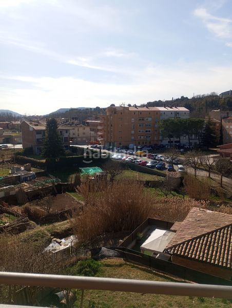 Foto a0345e97-354c-4a91-88f0-4e460774e5c4. Dúplex amb calefacció a Gironella