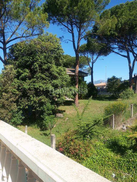 Foto c5402bb7-e493-4489-937d-f24c3a3d6608. Xalet amb xemeneia calefacció aparcament piscina a Gironella