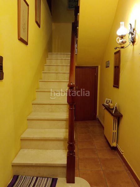 Foto c189dedf-4f94-4577-adb7-b402a3d5ddb0. Xalet amb xemeneia calefacció aparcament a Berga