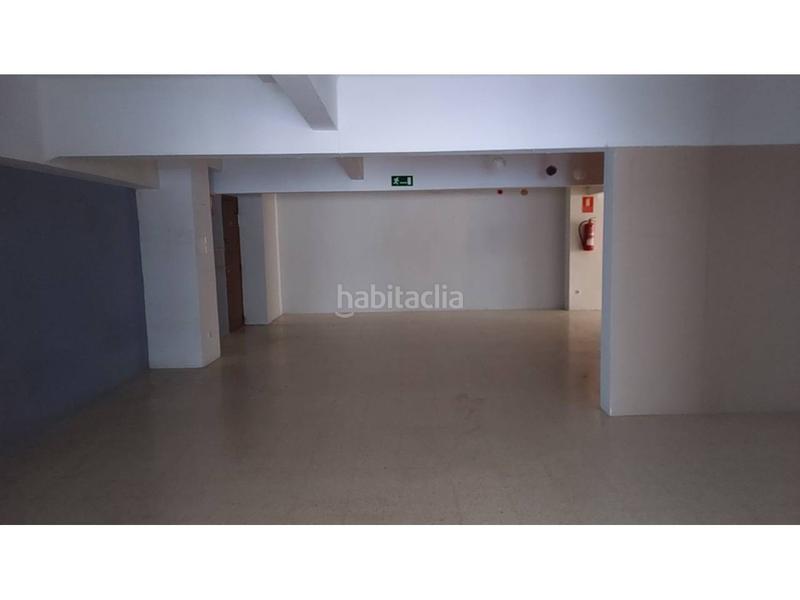 Foto 3f6e9932-3061-43f3-8678-2bc24b3b9589. Lloguer local comercial a Poble Sec Igualada