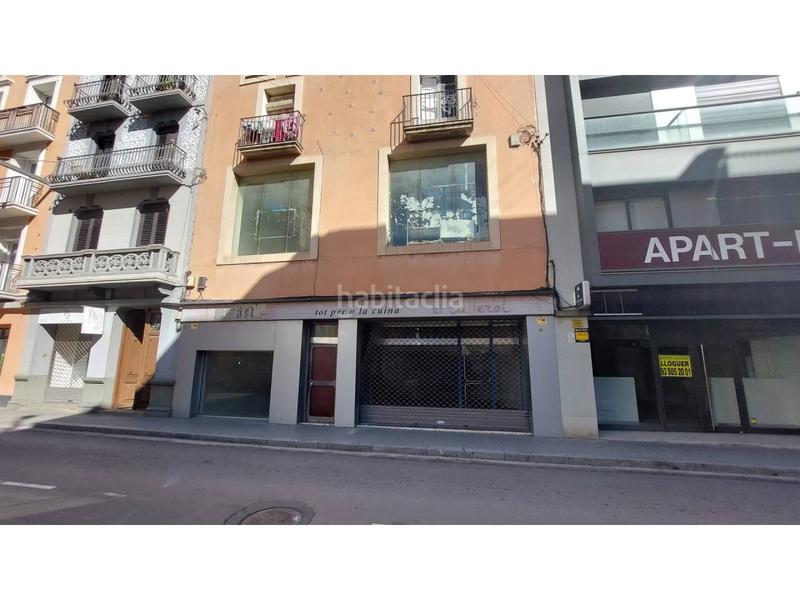Foto a4a5a8ce-d0c3-45a1-af15-106a299c5283. Lloguer local comercial a Centre Igualada