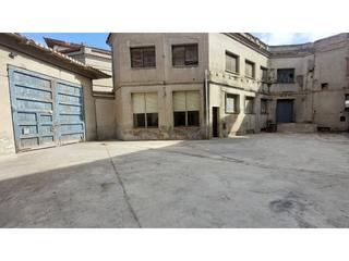 Lloguer Nau industrial a Centre. Nave en alquiler