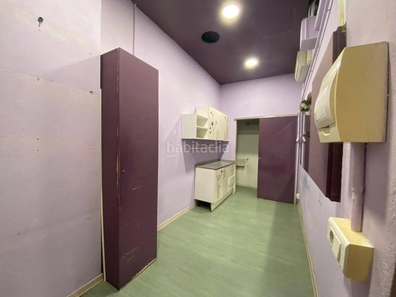 Foto 8939b95d-b5fc-4468-a752-4bbcc625125b. Lloguer local comercial a doctor pasteur 20 a Ponent - Set Camins Igualada