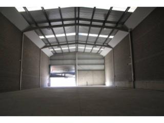 Miete Fabrikhalle  Itàlia 15. Alquiler de nave industrial en igualada