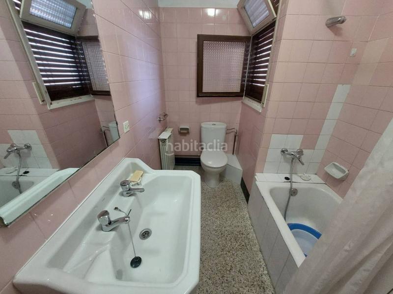 Foto d2dc39e7-e61d-4084-bc58-a89410f3c1b7. Pis amb calefacció a Centre Igualada