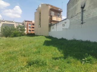 Solar industrial a Calle vallbona 48. Solar en venta en ponent, igualada