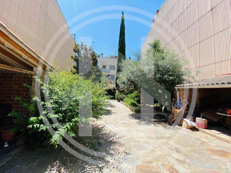 Foto ed3acdba-242b-41f0-a8a0-60f476d2851f. Casa  de pueblo en Cardedeu