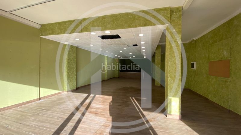 Foto 572c22ea-c773-48ad-834e-2d03be4274d2. Local comercial a joan alsina 16 a Cardedeu