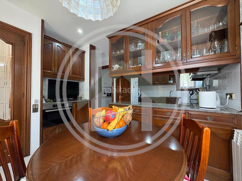 Foto 06e4cded-3777-47b8-9fec-b3b1b1637e2a. Casa con riscaldamento parcheggio piscina in Cardedeu