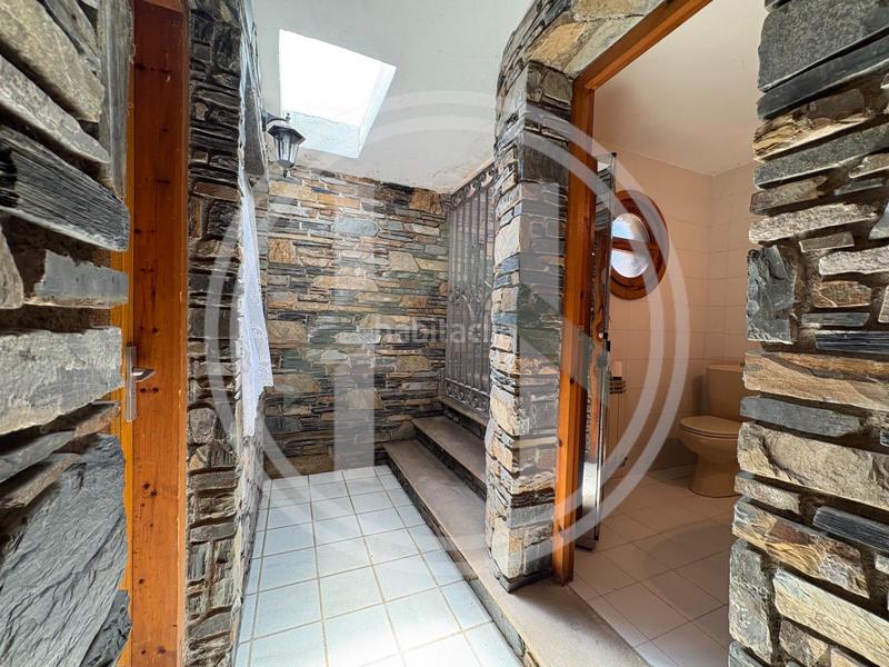 Foto 0d8b6581-7ed5-4b39-9d07-56a9423dc770. Casa con riscaldamento parcheggio piscina in Cardedeu