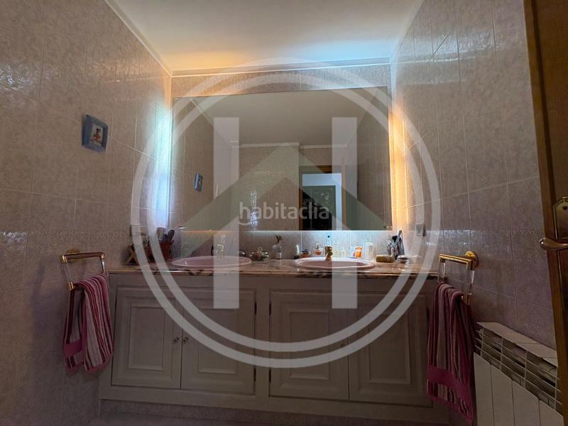 Foto 7286b7e4-544f-45eb-8d6c-ced7ba2952b5. Casa con riscaldamento parcheggio piscina in Cardedeu