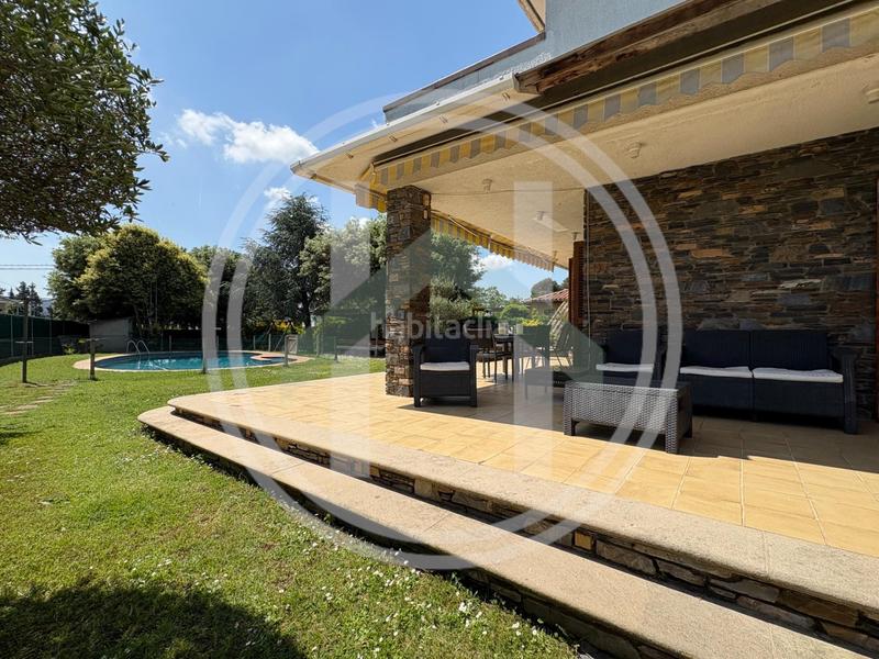 Foto ea6d22a6-d73b-41ec-8fb7-936819b0e74c. Casa con riscaldamento parcheggio piscina in Cardedeu