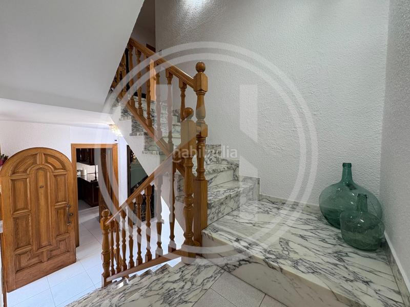 Foto f9a13421-9218-47e8-a801-90365faf4d07. Casa con riscaldamento parcheggio piscina in Cardedeu