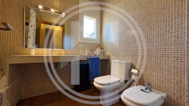 Foto bc5c0ce5-2c9b-4c0b-8759-14a01385a3f5. Alquiler casa te imaginas una casa independiente, luminosa y en el centro ? en Cardedeu