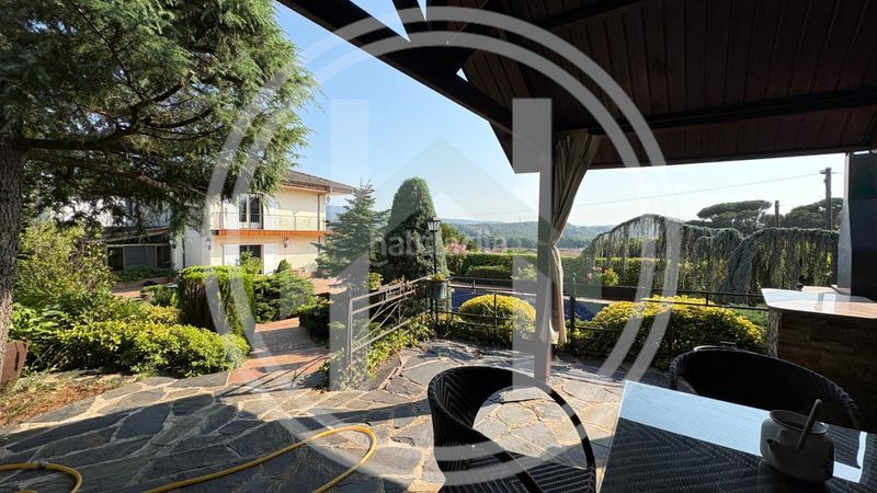 Foto 5a852396-9a09-4732-99e8-e1e0b360dfc1. Casa amb calefacció aparcament piscina a Sant Celoni