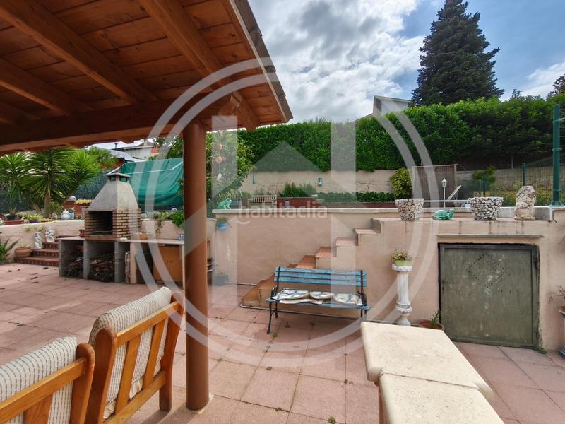 Foto 4517d6b1-333a-46cb-a782-6d9a4dd4f2d0. Casa con riscaldamento parcheggio piscina in Cànoves i Samalús