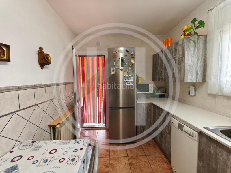 Foto 6bad7853-fd26-443f-847c-d28d06d48f2a. Casa con riscaldamento parcheggio piscina in Cànoves i Samalús