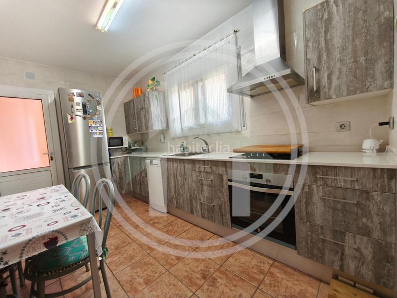 Foto d04c09c9-bbeb-46b3-8af6-f857081e1a08. Casa con riscaldamento parcheggio piscina in Cànoves i Samalús